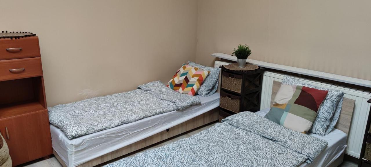 Tanie Spanie Przy Malcie - Zameldowanie Bezobslugowe - Hostel